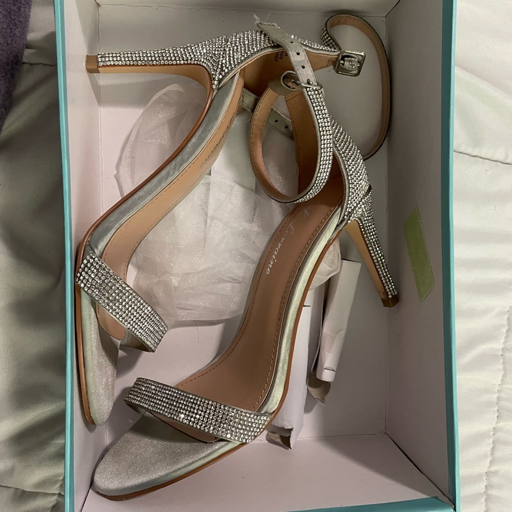 Lauren Lorraine heels